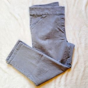 Women's Gray Jean Capri-Size 18